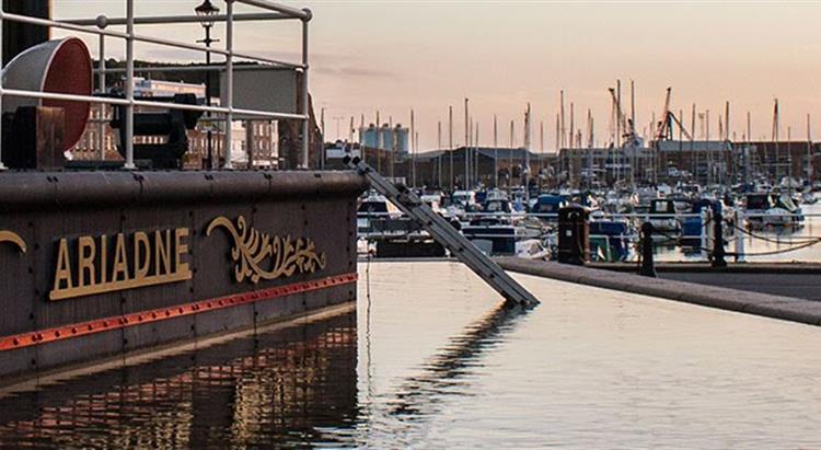 Steam Clock, Jersey - Picture of Steam Clock - Ariadne, Jersey